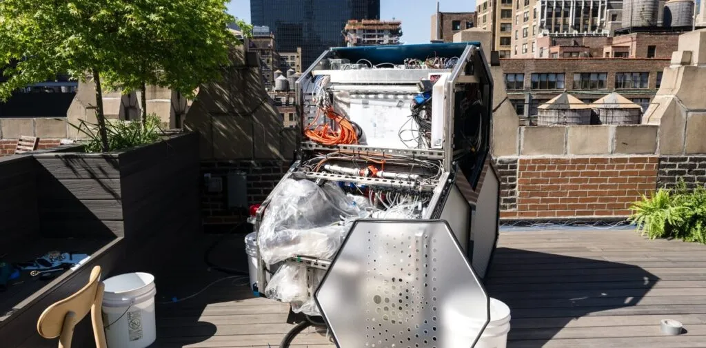 Gasolina sintética producida a partir del aire mediante tecnología de captura de carbono desarrollada en Nueva York