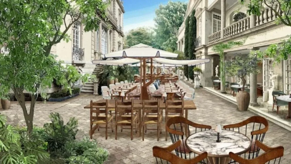 Fachada de Soho House CDMX en colonia Juárez con sellos de clausura colocados por Profeco tras detectar propinas obligatorias en febrero de 2026.