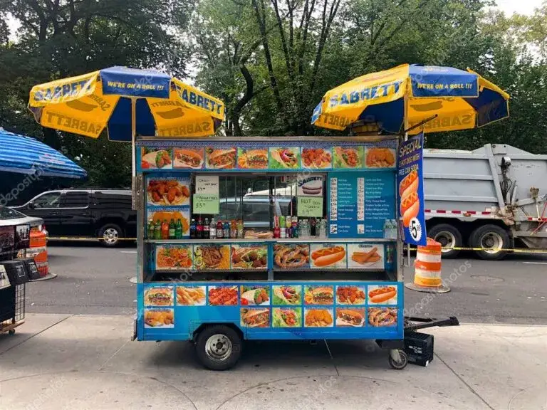 comer barato en Nueva York con comida callejera y restaurantes accesibles por menos de 20 dólares en NYC