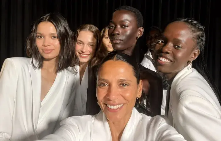 Mujeres mayores impulsan la moda en Nueva York con representación y crecimiento comercial en la industria fashion