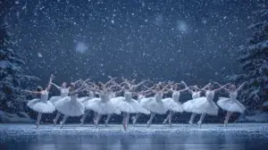 Estudiantes entrenando en la escuela de ballet en Nueva York más prestigiosa de Estados Unidos