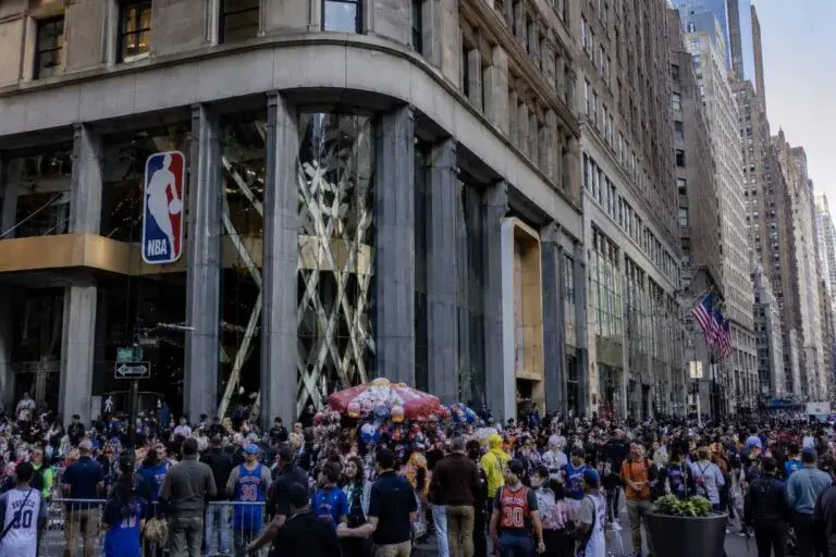 Nueva York prepara un desfile histórico de los Knicks tras su primer título de la NBA en 53 años
