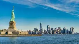 Nueva York centros de datos durante la evaluación del impacto ambiental, energético y económico en el estado.