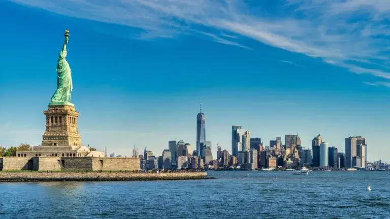 Nueva York centros de datos durante la evaluación del impacto ambiental, energético y económico en el estado.
