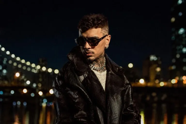 Rauw Alejandro Nueva York protagoniza Red Bull Chapters con un espectáculo inmersivo en Forest Hills Stadium.