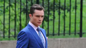 Casi 20 años después de Gossip Girl, Chuck Bass sigue presente en Nueva York. Del Empire Hotel a Central Park, estos lugares mantienen viva la serie. Slug: chuck-bass-nueva-york-gossip-girl-empire-hotel