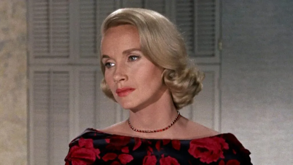 Eva Marie Saint murió a los 102 años después de una extensa trayectoria en el cine, televisión y teatro estadounidense.