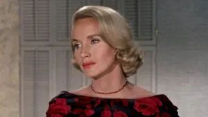 Eva Marie Saint murió a los 102 años después de una extensa trayectoria en el cine, televisión y teatro estadounidense.